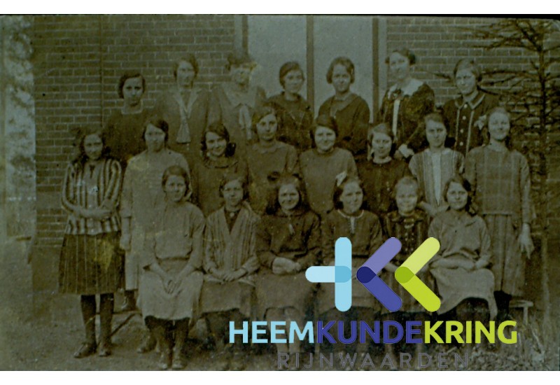 Herwen Wie F00000670
